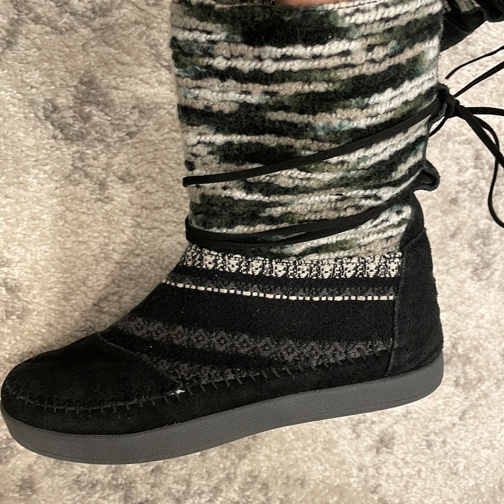 Womens Toms boots